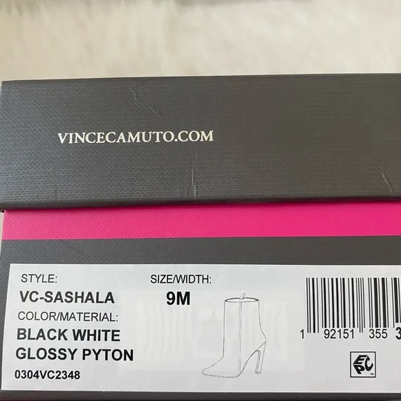 VINCE CAMUTO Glossy Pyton Booties - Picture 5 of 5